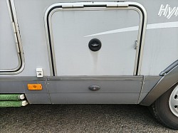 Gas bottle access with external filler.